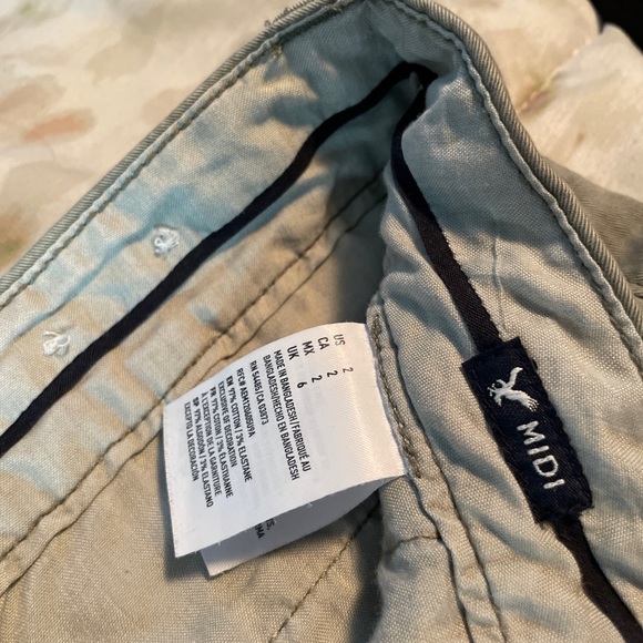 AMERICAN EAGLE MIDI STRETCH SHORTS - Picture 3 of 3